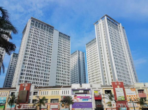 Well Furnished 2BR Apartment M-Town Residence near Mall By Travelio